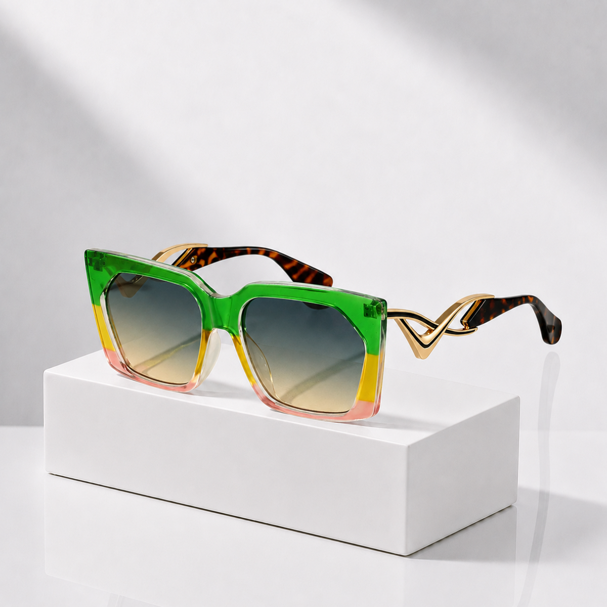 AURORA SUNSET SQUARE SUNGLASSES