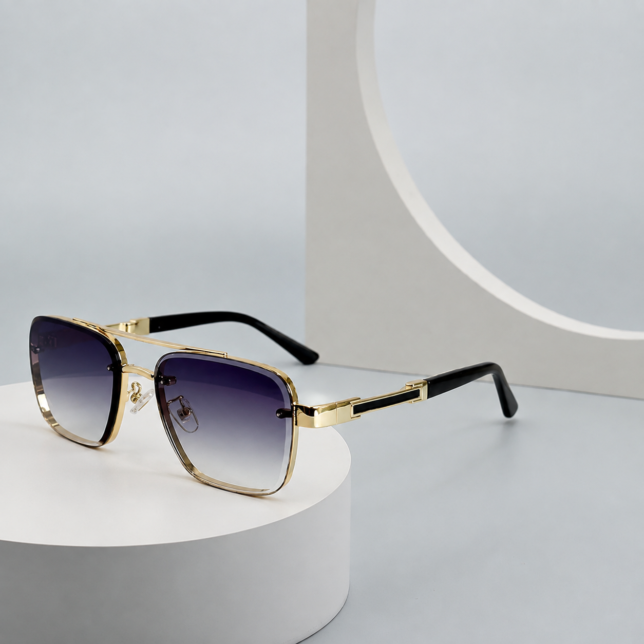 MAVERICK GOLD AVIATOR SUNGLASSES