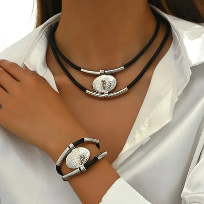 Gold Necklace & Bracelet Set